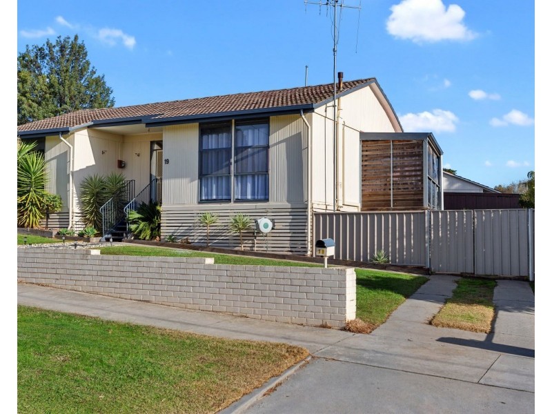 19 Hoy Street, North Bendigo VIC 3550
