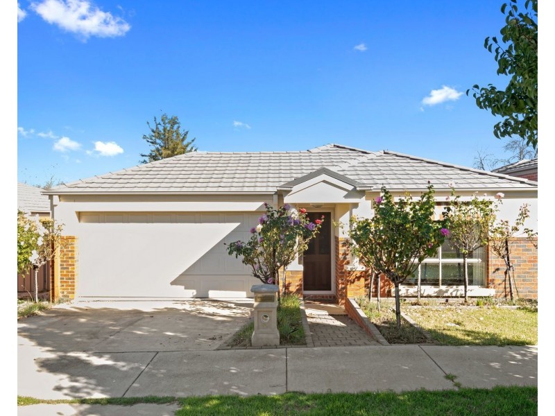 10 Rosewood Mews, Golden Square VIC 3555