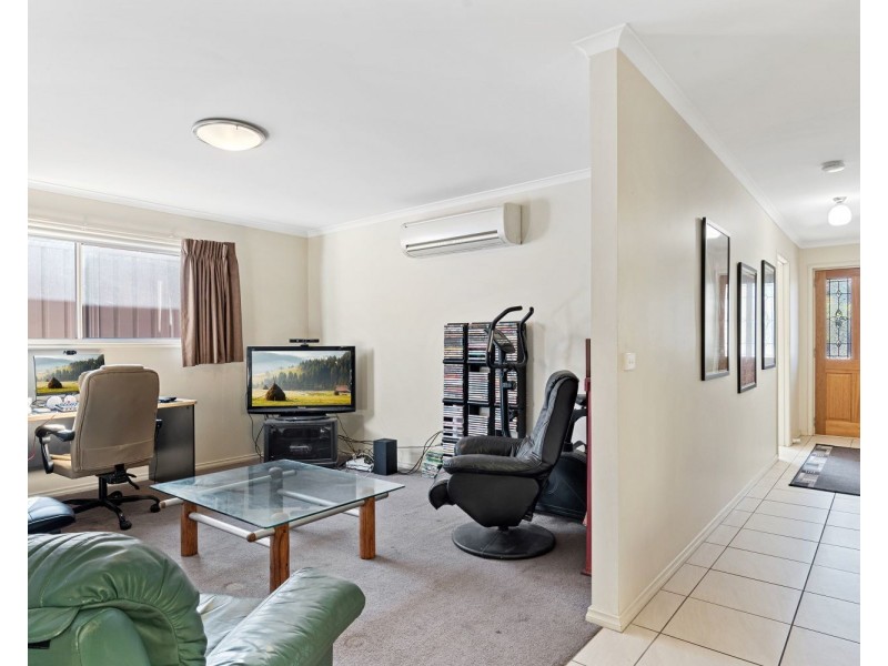 10 Rosewood Mews, Golden Square VIC 3555