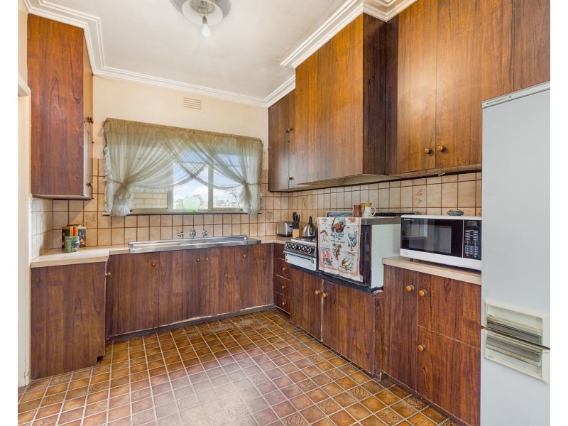 5 – 11 Watson Avenue, California Gully VIC 3556