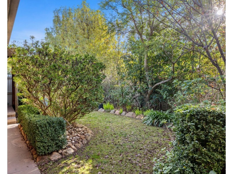 1/156 Olympic Parade, Golden Square VIC 3555