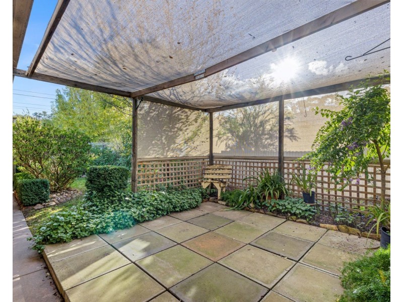 1/156 Olympic Parade, Golden Square VIC 3555