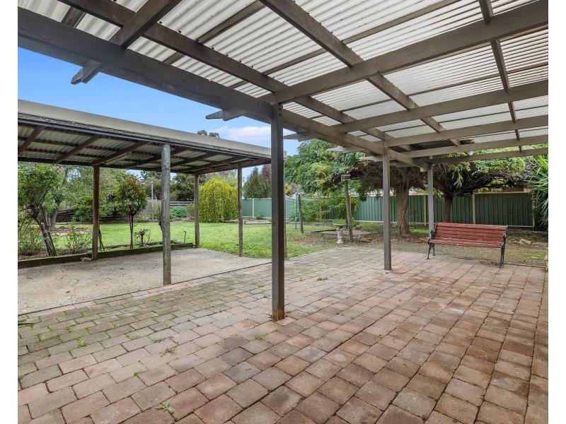 7 Sunset Drive, Strathfieldsaye VIC 3551