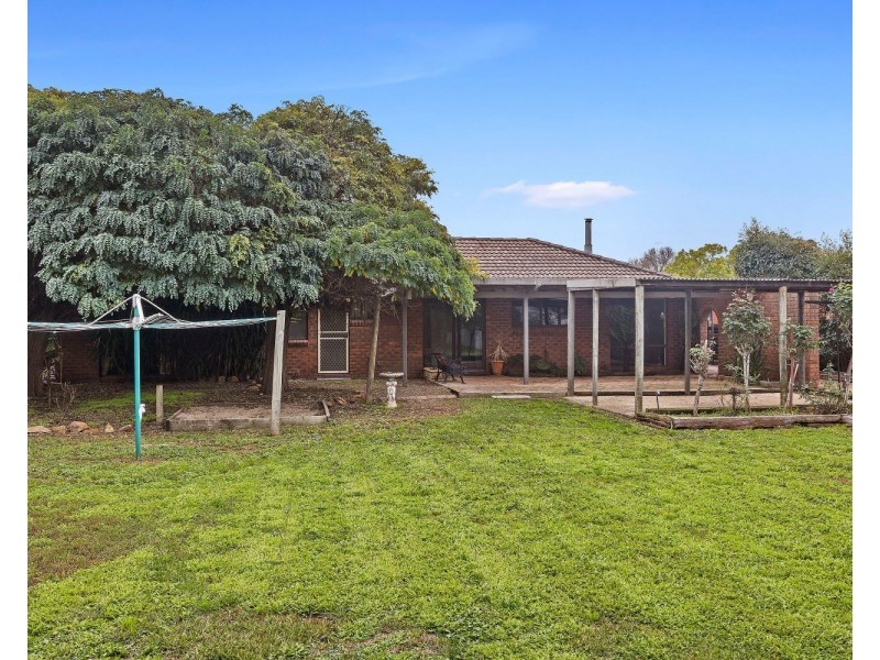 7 Sunset Drive, Strathfieldsaye VIC 3551
