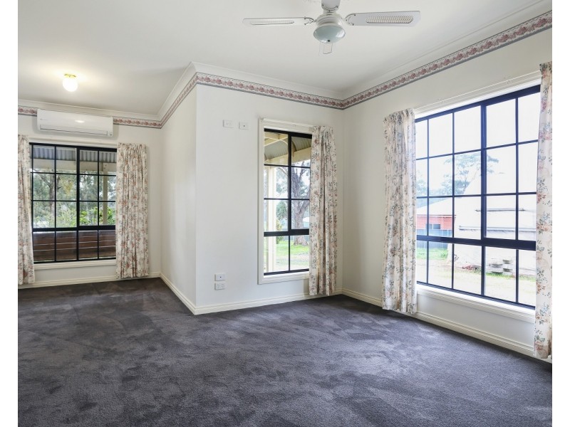 268 Atlas Road, Junortoun VIC 3551