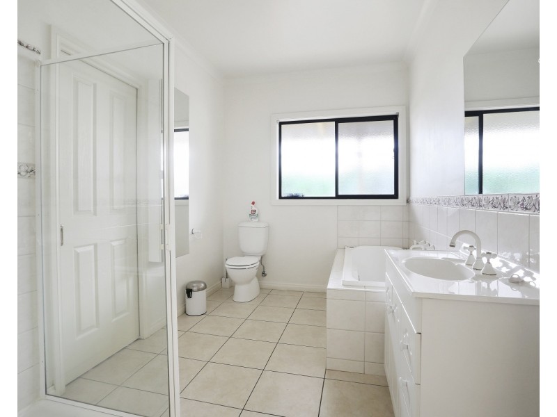 268 Atlas Road, Junortoun VIC 3551