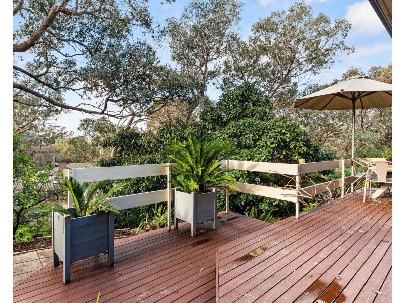44 Milton Avenue, Spring Gully VIC 3550