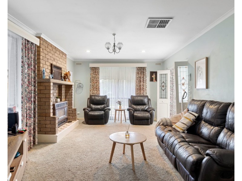 41 Nottingham Court, White Hills VIC 3550