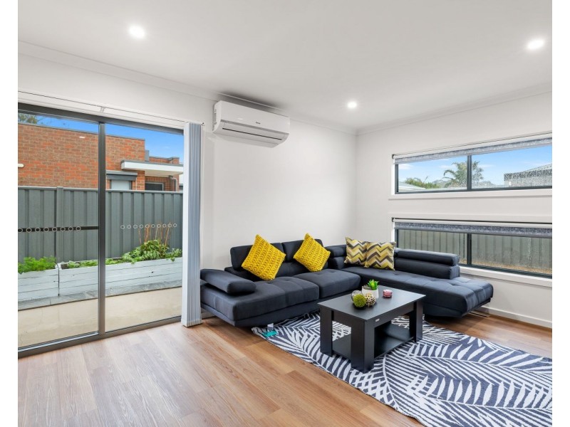 3/17 Olympic Parade, Kangaroo Flat VIC 3555