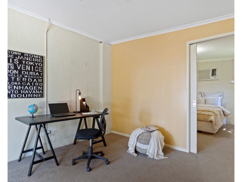 11 Booth Street, Golden Square VIC 3555
