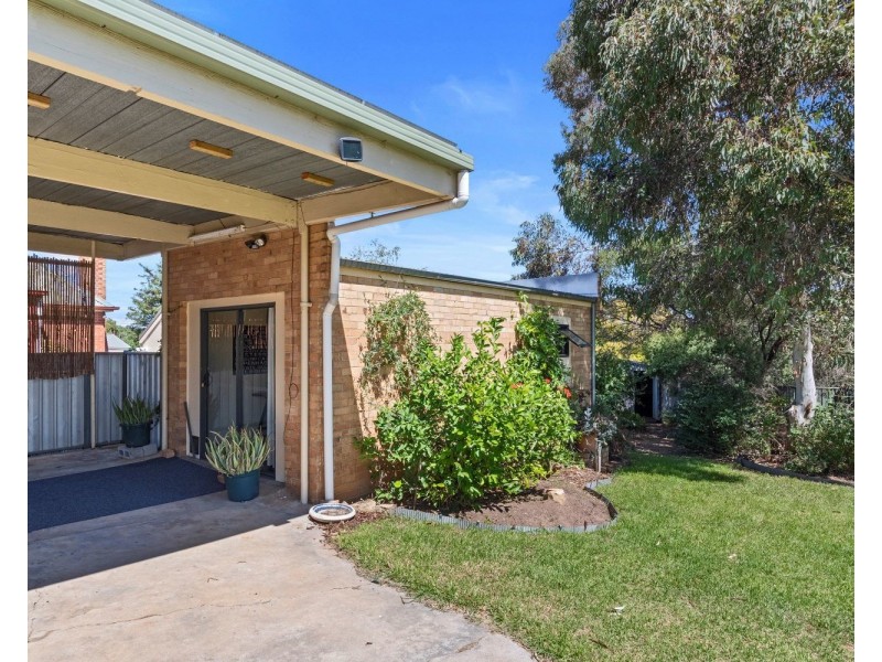 11 Booth Street, Golden Square VIC 3555