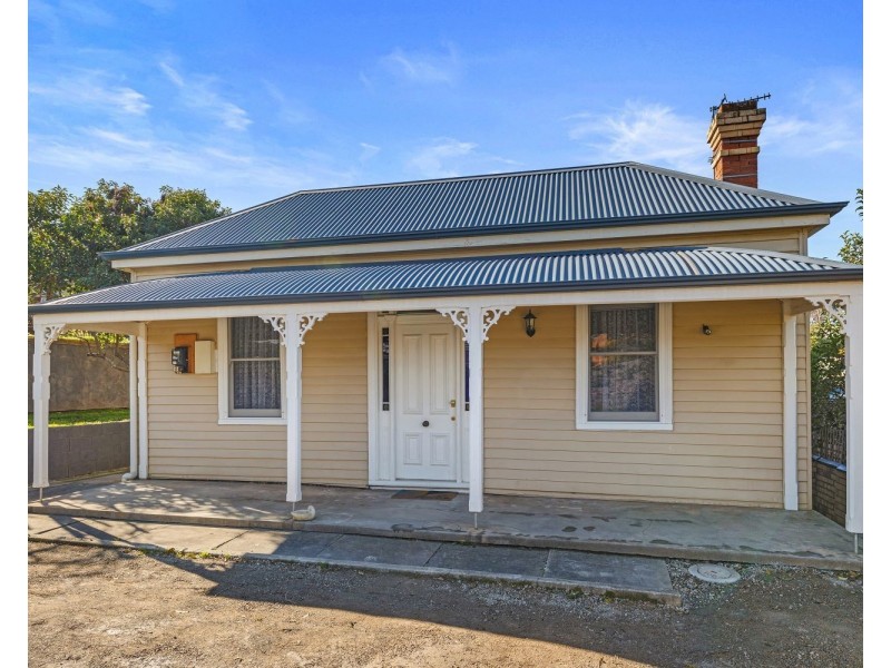 180 Lily Street, Bendigo VIC 3550