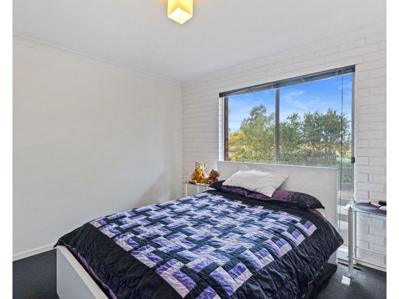 1/16 Dooley Street, North Bendigo VIC 3550