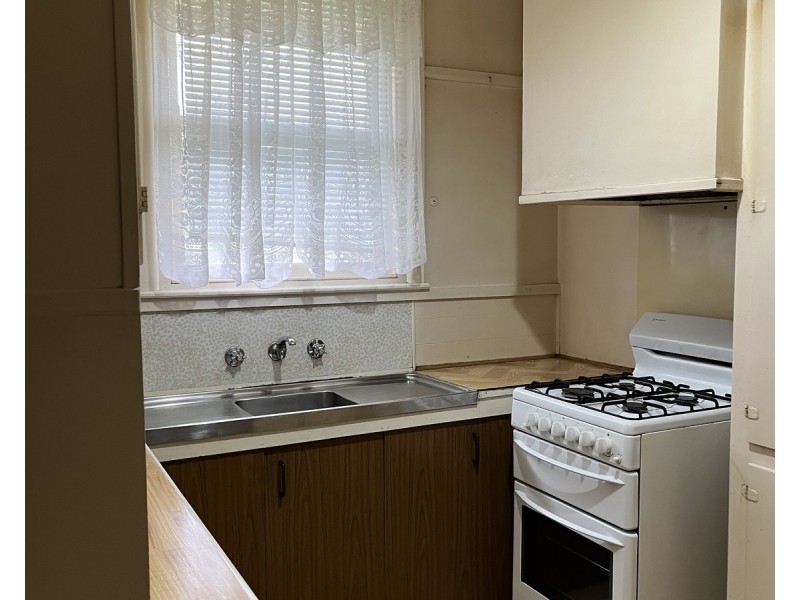 311 King Street, Golden Square VIC 3555