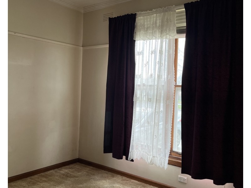 311 King Street, Golden Square VIC 3555