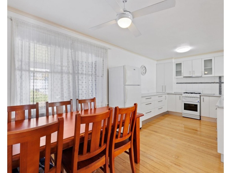 8 Ironbark Road, Bendigo VIC 3550