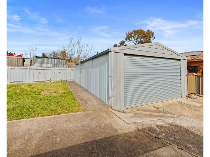 8 Ironbark Road, Bendigo VIC 3550
