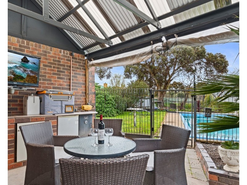 262 Midland Highway, Epsom VIC 3551