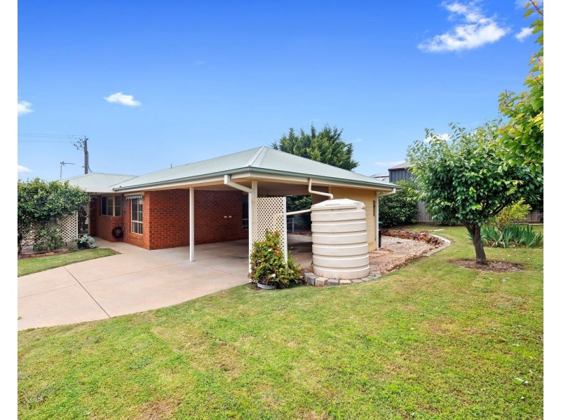 393 Murphy Street, White Hills VIC 3550