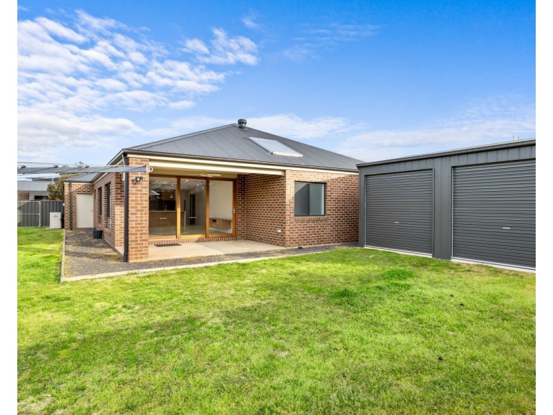 28 Keewong Drive, Strathfieldsaye VIC 3551