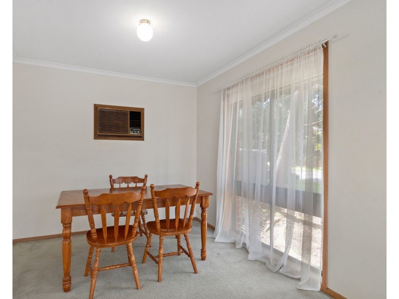 1/3 Minto Street, Quarry Hill VIC 3550