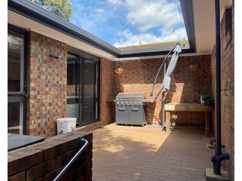87 Reservoir Road, Strathdale VIC 3550