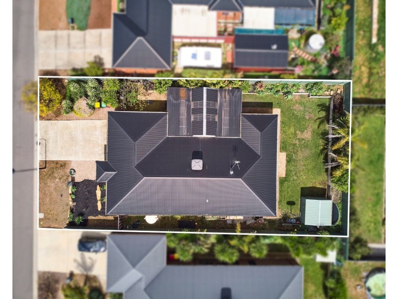 24 St George Park Drive, Kangaroo Flat VIC 3555