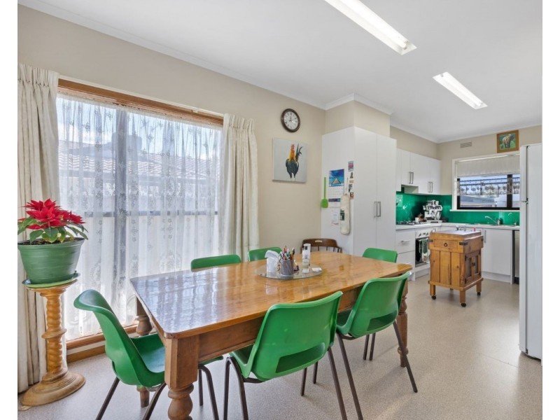 596 Napier Street, Epsom VIC 3551