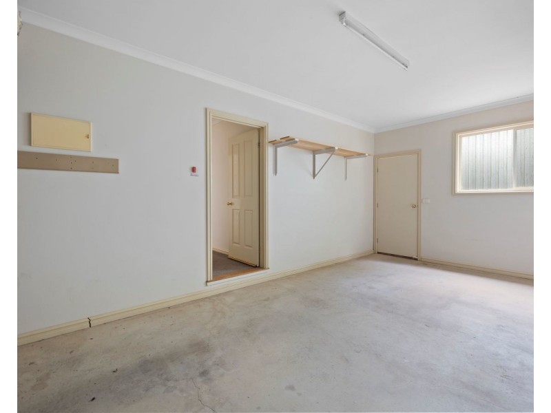 4/1 Curtin Street, Flora Hill VIC 3550