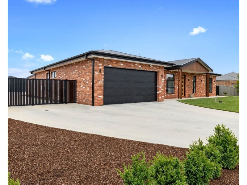 15 Henbury Street, Huntly VIC 3551