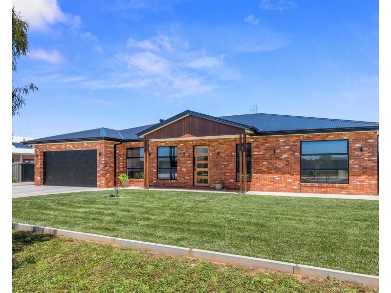 15 Henbury Street, Huntly VIC 3551