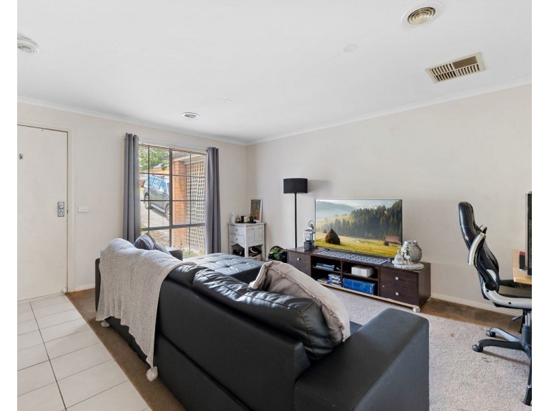 42 Soldatos Drive, Golden Square VIC 3555