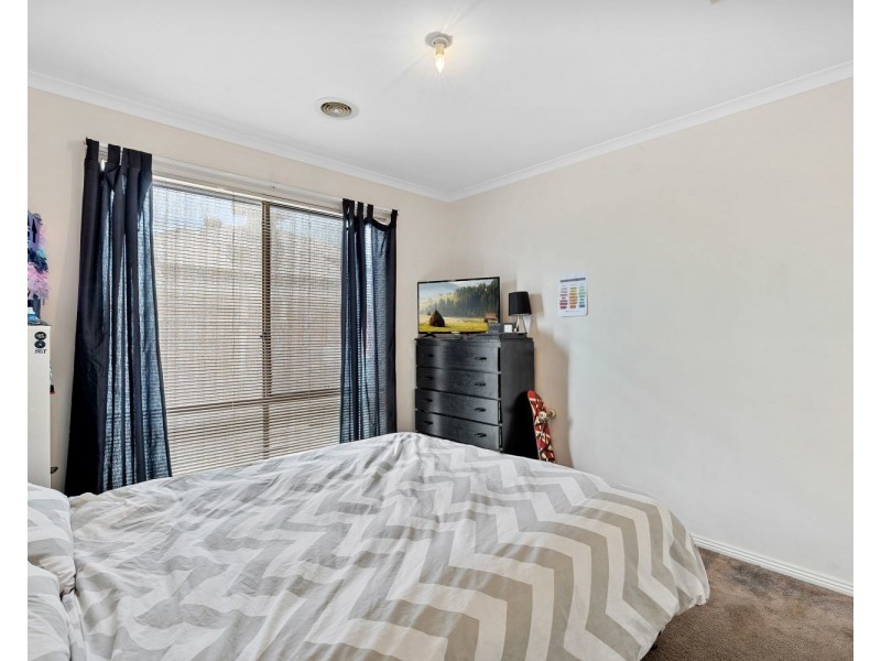 42 Soldatos Drive, Golden Square VIC 3555
