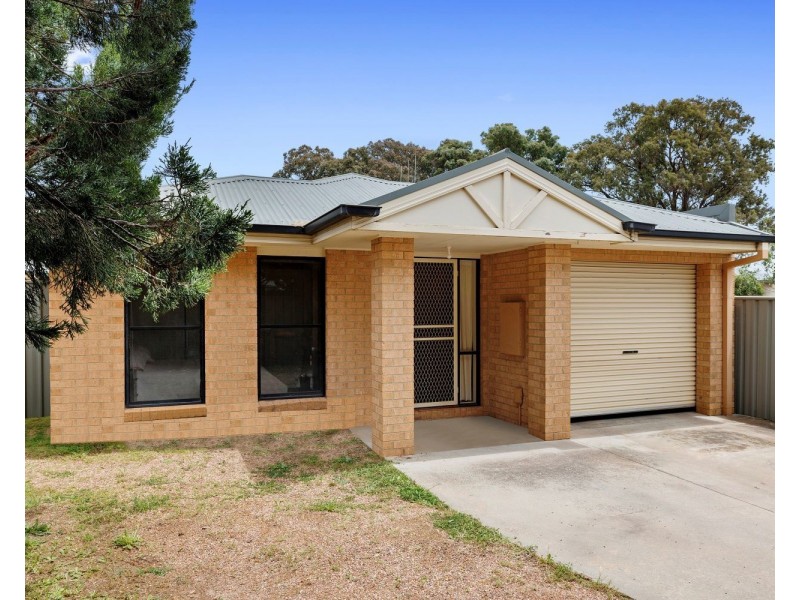14a Macdougall Road, Golden Square VIC 3555