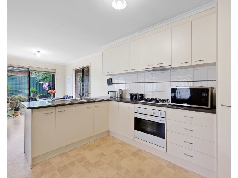 14a Macdougall Road, Golden Square VIC 3555