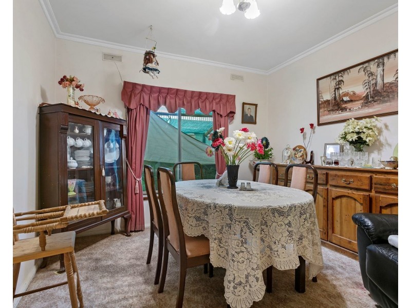 77 Nelson Street, California Gully VIC 3556