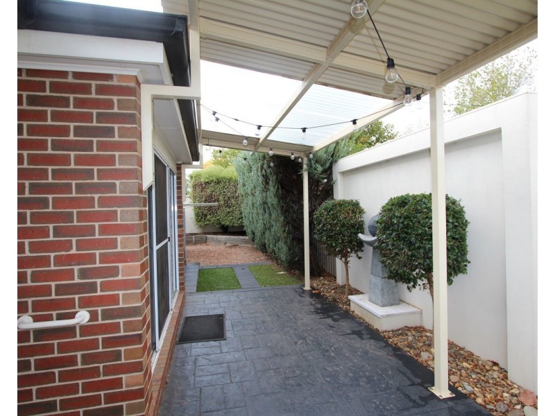 3/32 Bay Street, Golden Square VIC 3555