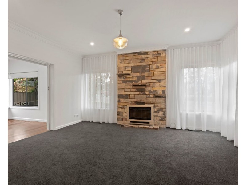 69 Ellis Street, Flora Hill VIC 3550