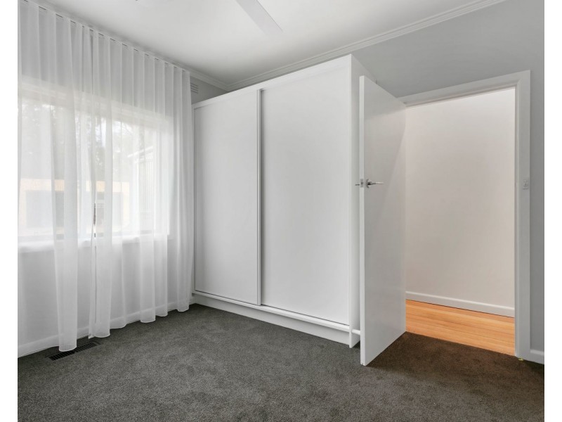 69 Ellis Street, Flora Hill VIC 3550