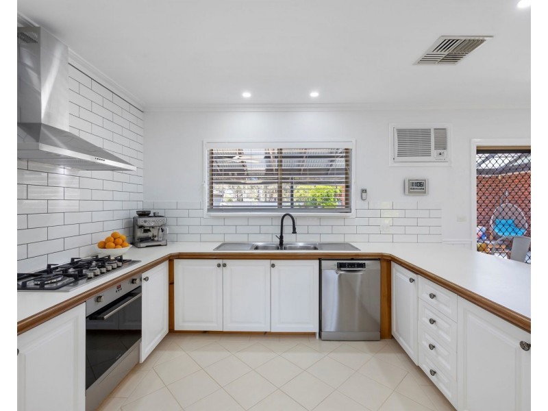 6 Conboy Court, Ascot VIC 3551