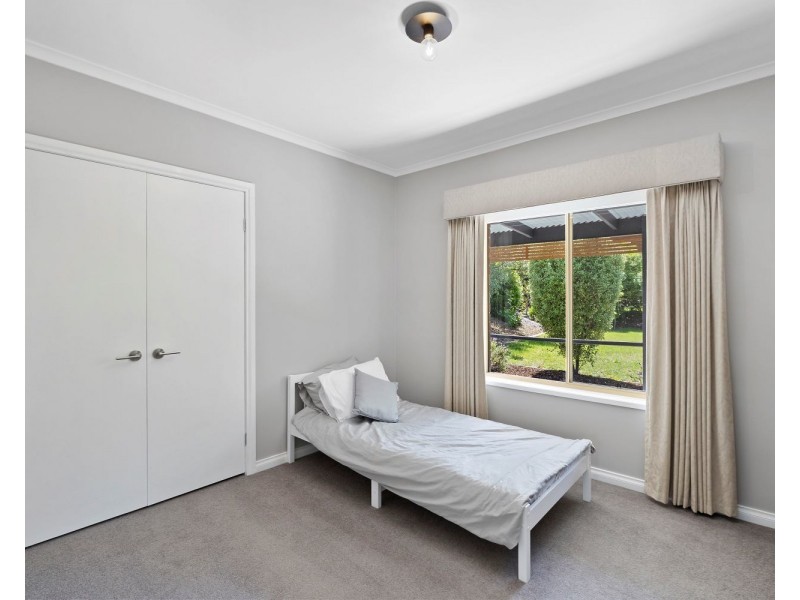 6 Conboy Court, Ascot VIC 3551