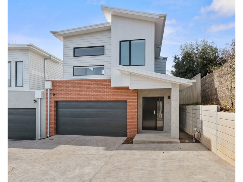 Unit 1/ 18 Anderson Street, North Bendigo VIC 3550