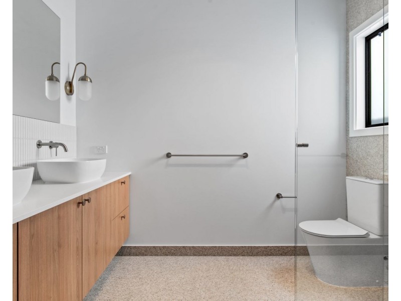 Unit 1/ 18 Anderson Street, North Bendigo VIC 3550