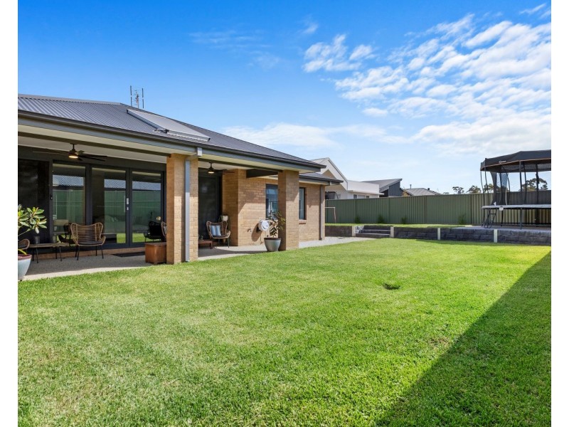 11 Aberdeen Drive, Junortoun VIC 3551