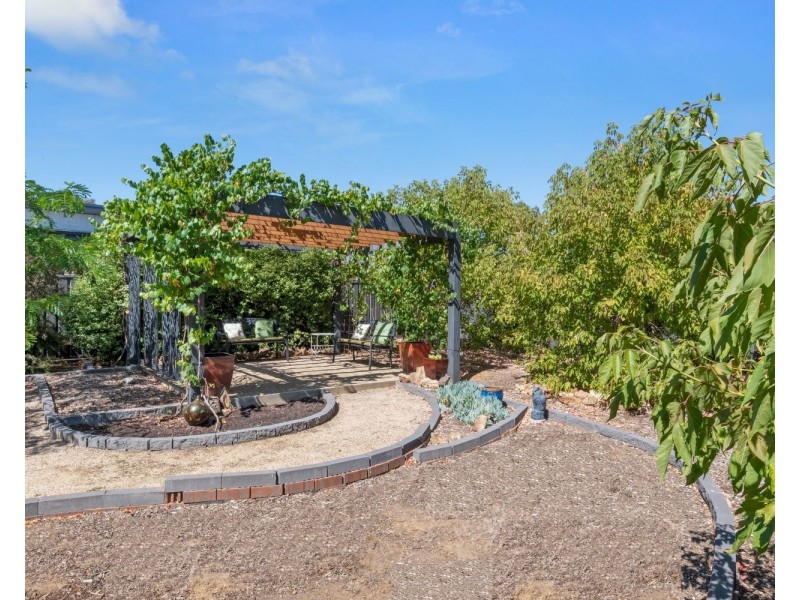 27 Coomoora Circuit, Strathfieldsaye VIC 3551
