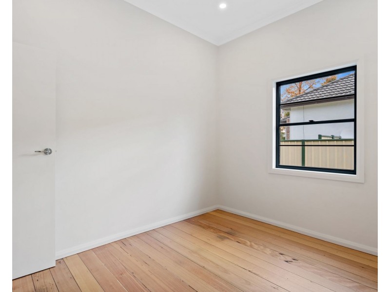 6 Royal Avenue, Kennington VIC 3550