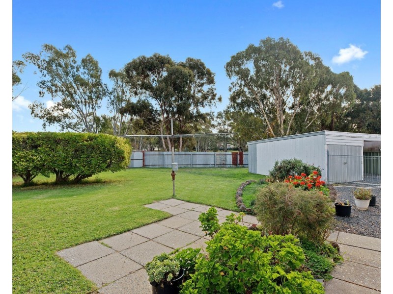 23 Alamein Court, Golden Square VIC 3555