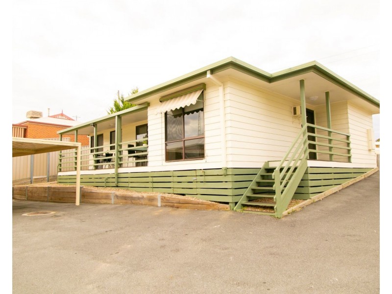 29 Specimen Hill Road, Golden Square VIC 3555
