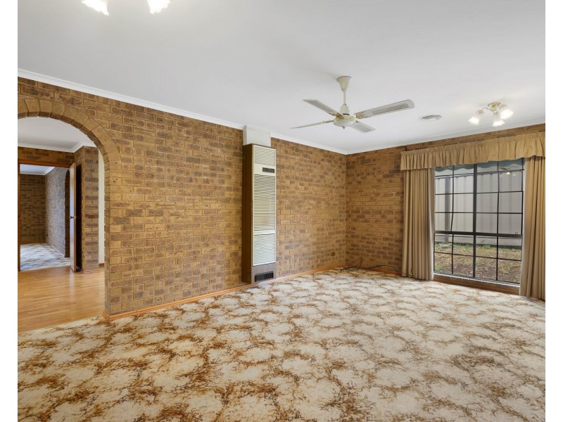 22 Yeramba Close, Strathdale VIC 3550