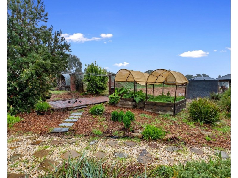 31 McDonalds Lane, Ravenswood VIC 3453